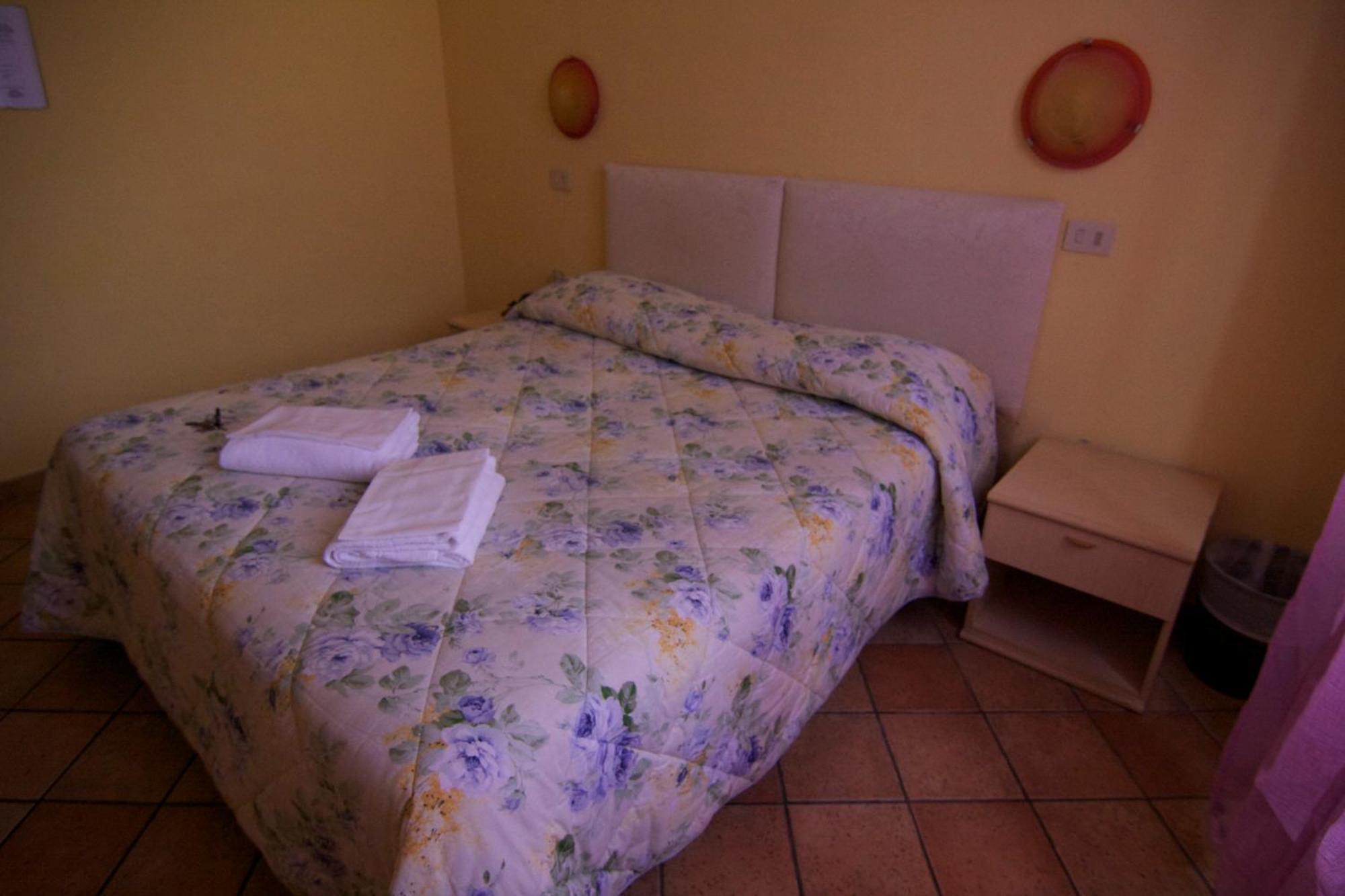 Hotel Cordova Floransa Oda fotoğraf