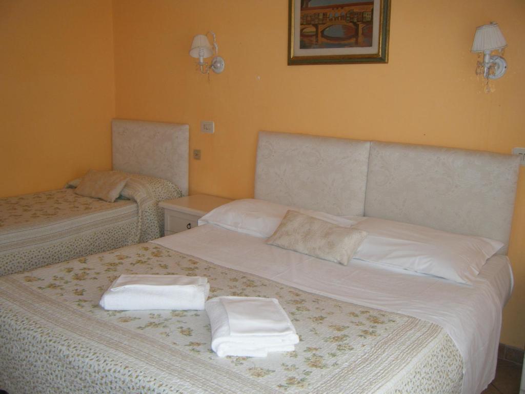 Hotel Cordova Floransa Oda fotoğraf